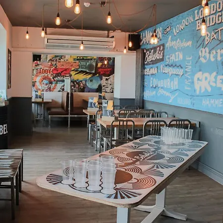 Albergue St Christopher's Newquay *