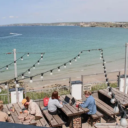 St Christopher's Newquay * New Quay